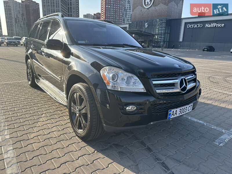 Внедорожник / Кроссовер Mercedes-Benz GL-Class 2007 в 