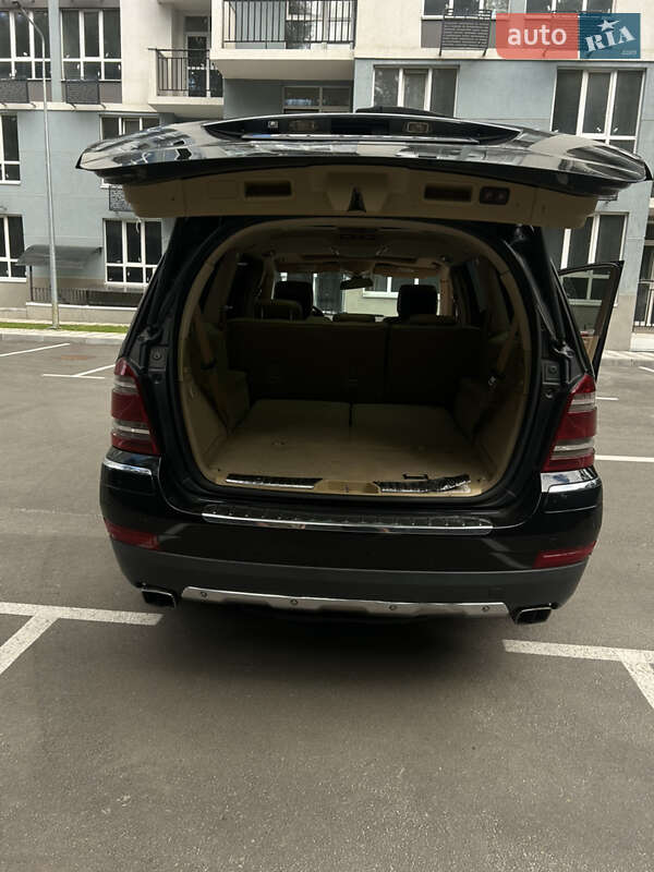 Внедорожник / Кроссовер Mercedes-Benz GL-Class 2008 в Киеве