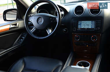 Внедорожник / Кроссовер Mercedes-Benz GL-Class 2006 в 