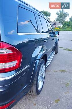 Внедорожник / Кроссовер Mercedes-Benz GL-Class 2010 в 