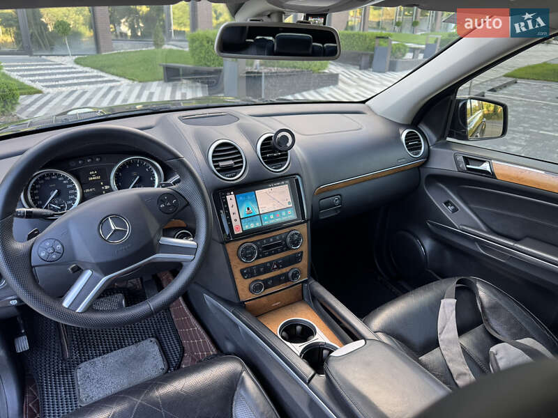 Внедорожник / Кроссовер Mercedes-Benz GL-Class 2010 в Ужгороде