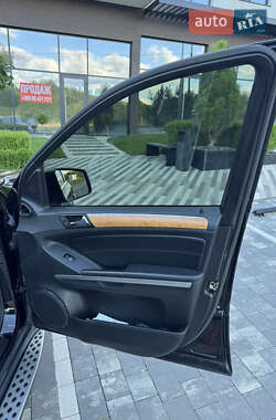 Внедорожник / Кроссовер Mercedes-Benz GL-Class 2010 в 