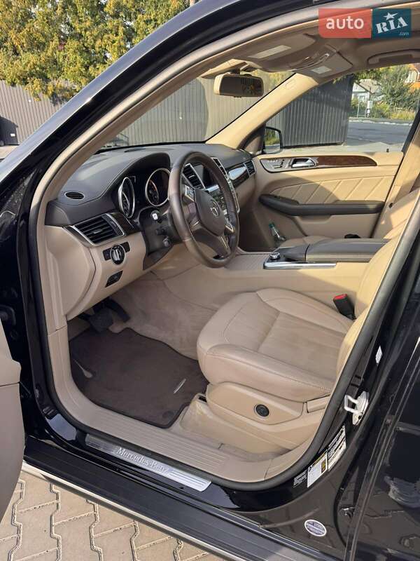 Позашляховик / Кросовер Mercedes-Benz GL-Class 2015 в Луцьку