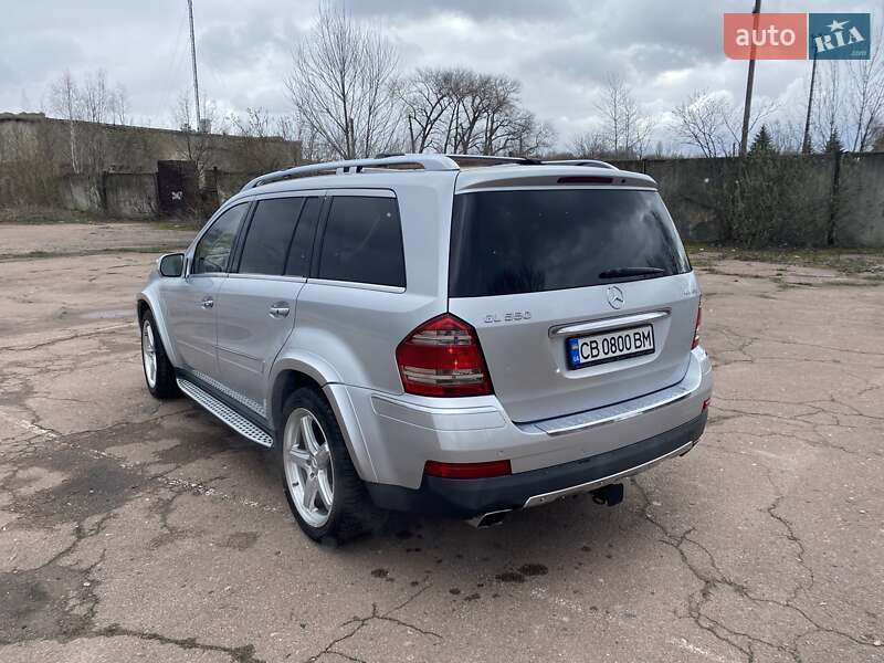 Внедорожник / Кроссовер Mercedes-Benz GL-Class 2008 в Чернигове