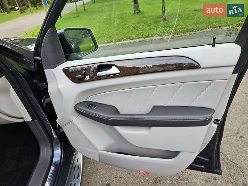 Внедорожник / Кроссовер Mercedes-Benz GL-Class 2014 в Киеве