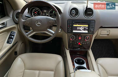 Внедорожник / Кроссовер Mercedes-Benz GL-Class 2011 в 