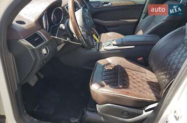 Позашляховик / Кросовер Mercedes-Benz GL-Class 2015 в 