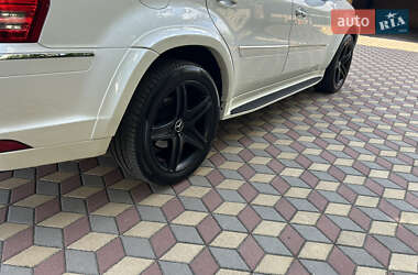 Внедорожник / Кроссовер Mercedes-Benz GL-Class 2010 в 