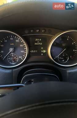 Позашляховик / Кросовер Mercedes-Benz GL-Class 2006 в 