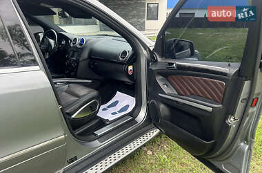 Внедорожник / Кроссовер Mercedes-Benz GL-Class 2012 в 