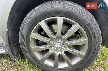Внедорожник / Кроссовер Mercedes-Benz GL-Class 2012 в 