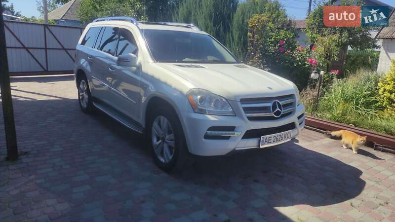 Внедорожник / Кроссовер Mercedes-Benz GL-Class 2011 в 