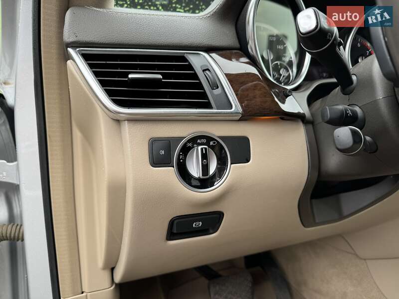 Позашляховик / Кросовер Mercedes-Benz GL-Class 2014 в Києві