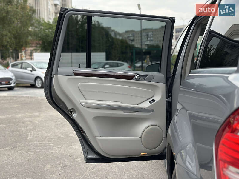 Позашляховик / Кросовер Mercedes-Benz GL-Class 2011 в Шептицькому
