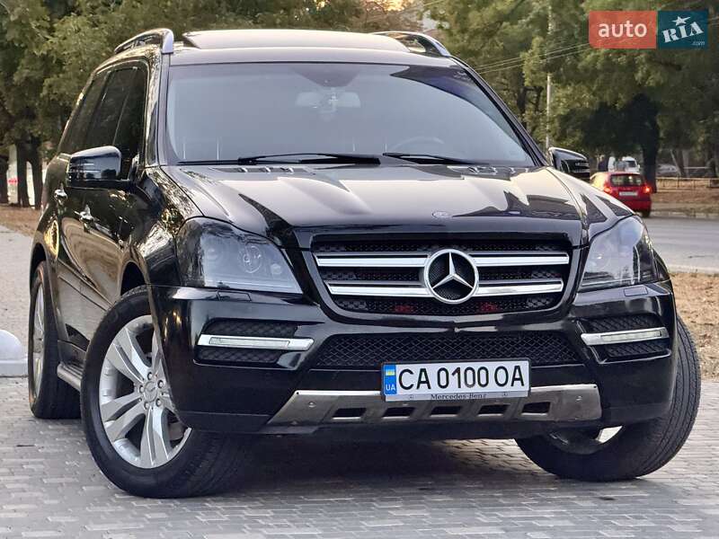 Mercedes-Benz GL-Class 2012