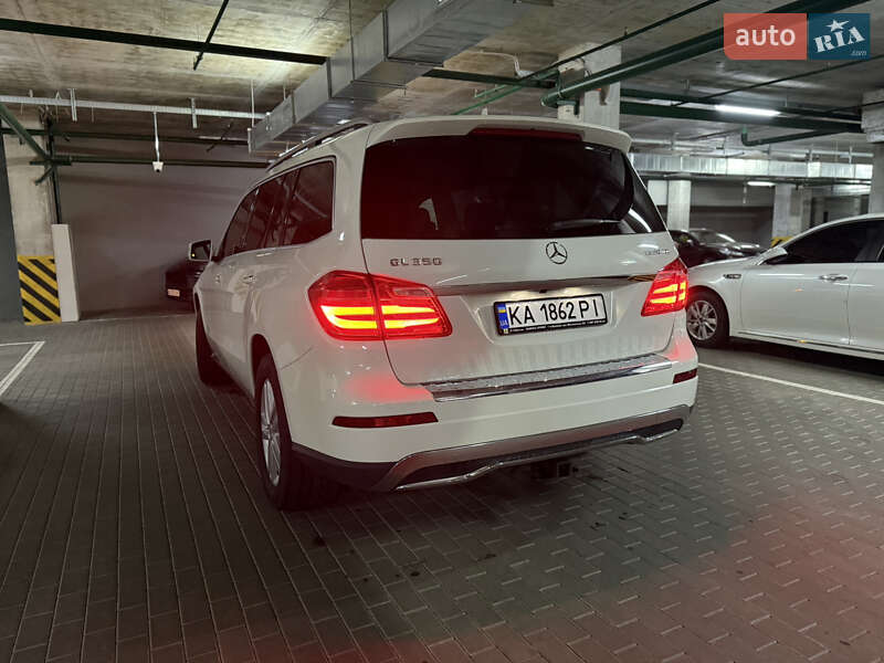 Позашляховик / Кросовер Mercedes-Benz GL-Class 2012 в Києві