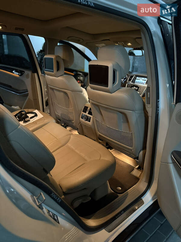 Внедорожник / Кроссовер Mercedes-Benz GL-Class 2012 в Киеве фото 25 Внедорожник / Кроссовер Mercedes-Benz GL-Class 2012 в Киеве