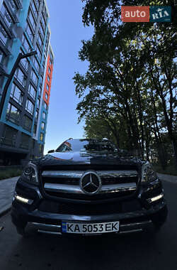 Позашляховик / Кросовер Mercedes-Benz GL-Class 2014 в 