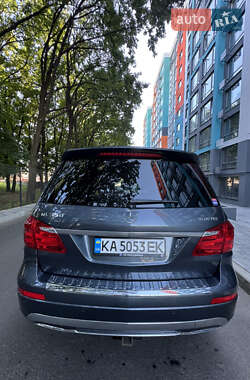 Позашляховик / Кросовер Mercedes-Benz GL-Class 2014 в 