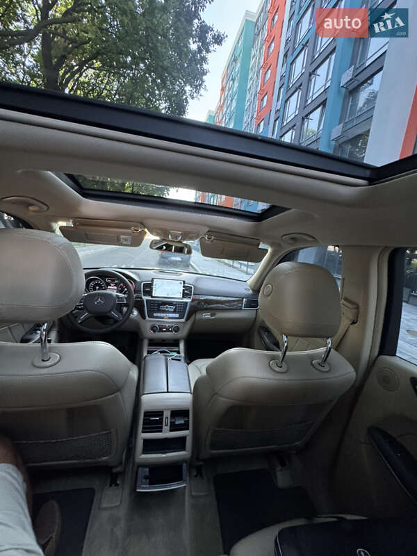 Внедорожник / Кроссовер Mercedes-Benz GL-Class 2014 в Чернигове фото 27 Внедорожник / Кроссовер Mercedes-Benz GL-Class 2014 в Чернигове