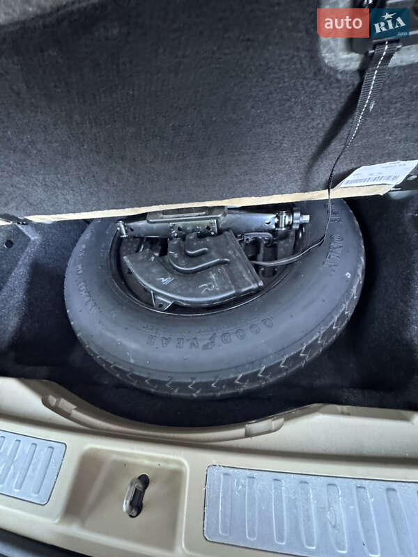 Внедорожник / Кроссовер Mercedes-Benz GL-Class 2014 в Чернигове фото 29 Внедорожник / Кроссовер Mercedes-Benz GL-Class 2014 в Чернигове