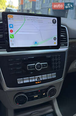 Позашляховик / Кросовер Mercedes-Benz GL-Class 2014 в 