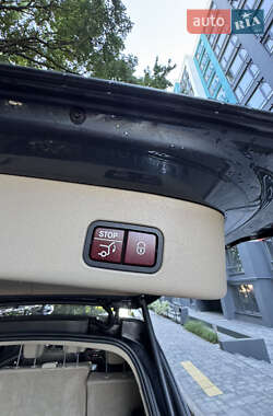 Позашляховик / Кросовер Mercedes-Benz GL-Class 2014 в 