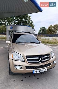 Внедорожник / Кроссовер Mercedes-Benz GL-Class 2006 в 