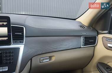 Внедорожник / Кроссовер Mercedes-Benz GL-Class 2012 в 