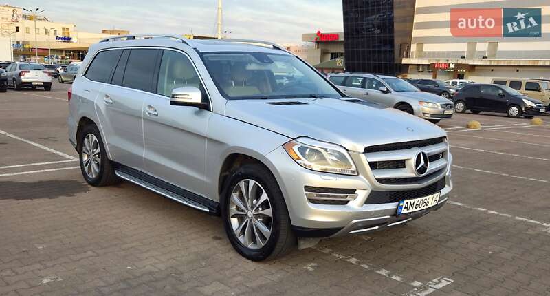 Позашляховик / Кросовер Mercedes-Benz GL-Class 2015 в Житомирі