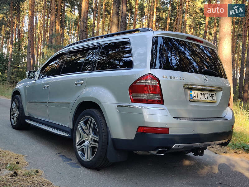 Внедорожник / Кроссовер Mercedes-Benz GL-Class 2008 в Богуславе