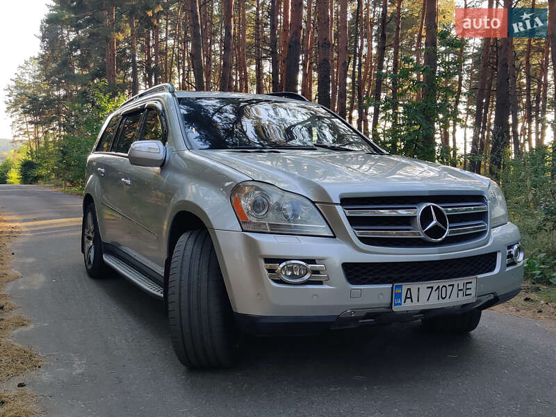 Внедорожник / Кроссовер Mercedes-Benz GL-Class 2008 в Богуславе