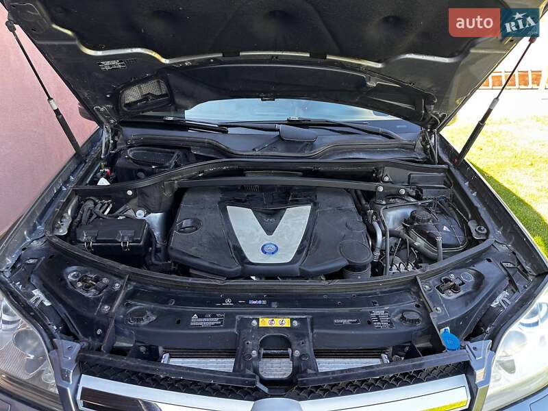 Внедорожник / Кроссовер Mercedes-Benz GL-Class 2011 в Броварах фото 25 Внедорожник / Кроссовер Mercedes-Benz GL-Class 2011 в Броварах