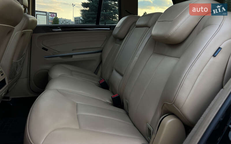 Внедорожник / Кроссовер Mercedes-Benz GL-Class 2011 в Львове фото 10 Внедорожник / Кроссовер Mercedes-Benz GL-Class 2011 в Львове