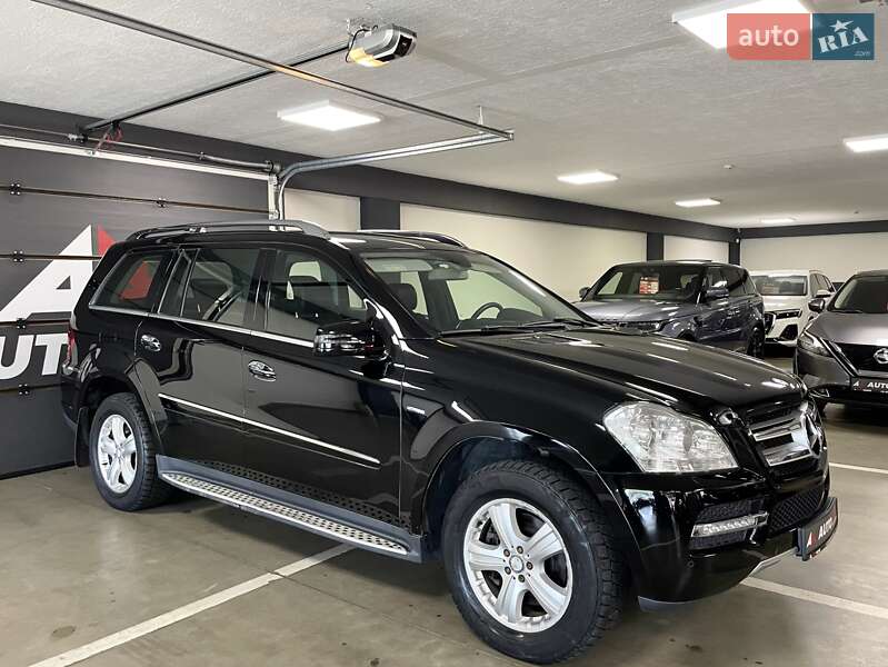 Mercedes-Benz GL-Class 2010