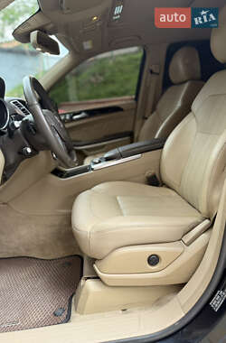 Позашляховик / Кросовер Mercedes-Benz GL-Class 2014 в 
