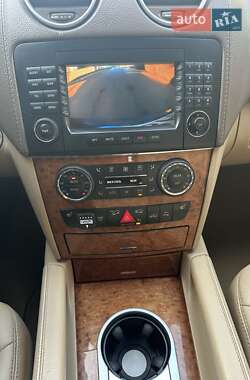 Позашляховик / Кросовер Mercedes-Benz GL-Class 2007 в 