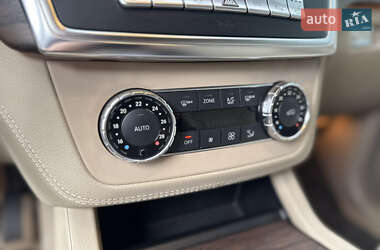 Внедорожник / Кроссовер Mercedes-Benz GL-Class 2013 в 