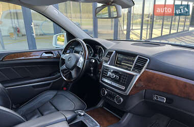 Внедорожник / Кроссовер Mercedes-Benz GL-Class 2013 в 