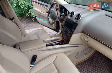 Внедорожник / Кроссовер Mercedes-Benz GL-Class 2011 в 