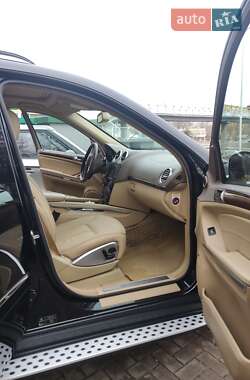 Позашляховик / Кросовер Mercedes-Benz GL-Class 2008 в 