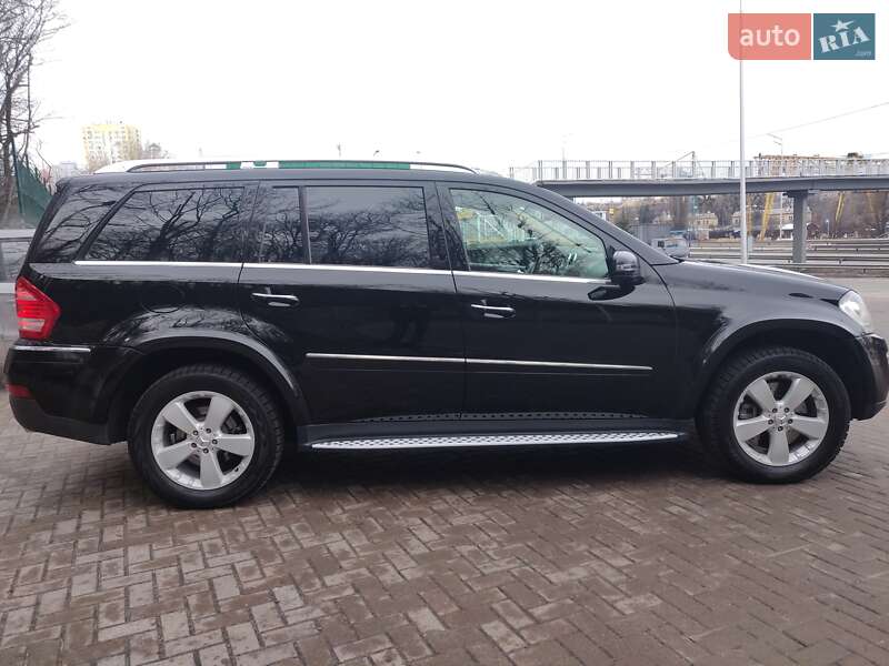 Позашляховик / Кросовер Mercedes-Benz GL-Class 2008 в 