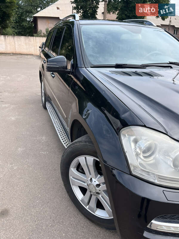 Внедорожник / Кроссовер Mercedes-Benz GL-Class 2010 в Кривом Роге фото 2 Внедорожник / Кроссовер Mercedes-Benz GL-Class 2010 в Кривом Роге