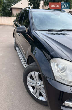 Позашляховик / Кросовер Mercedes-Benz GL-Class 2010 в 