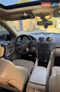 Внедорожник / Кроссовер Mercedes-Benz GL-Class 2006 в 