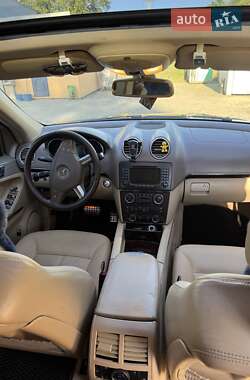 Внедорожник / Кроссовер Mercedes-Benz GL-Class 2006 в 