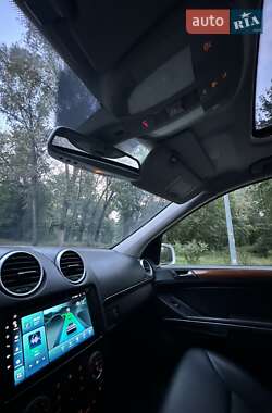 Позашляховик / Кросовер Mercedes-Benz GL-Class 2008 в 
