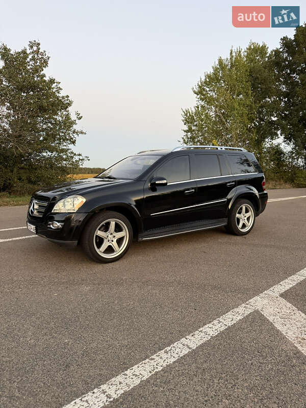 Внедорожник / Кроссовер Mercedes-Benz GL-Class 2007 в 