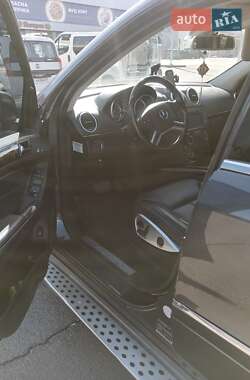 Позашляховик / Кросовер Mercedes-Benz GL-Class 2011 в 