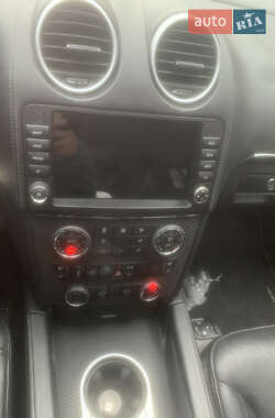Внедорожник / Кроссовер Mercedes-Benz GL-Class 2009 в 